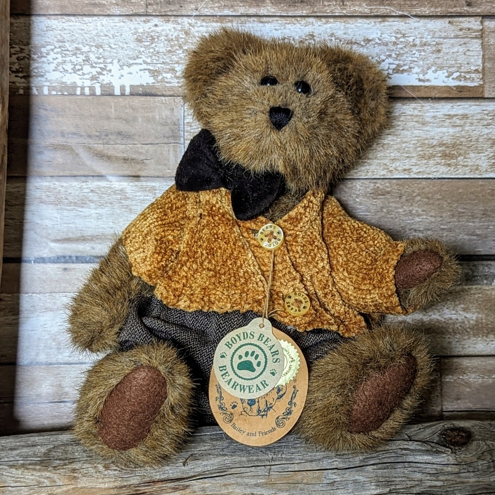 Boyds Bears "Matthew" (Fall 1999) #91756-12 Plush Teddy Bear W Sweater